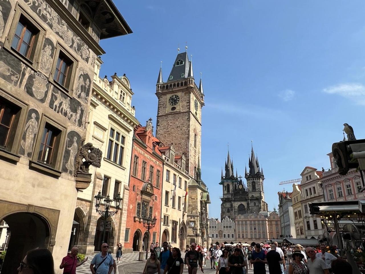Romance In The Old Town * Praha